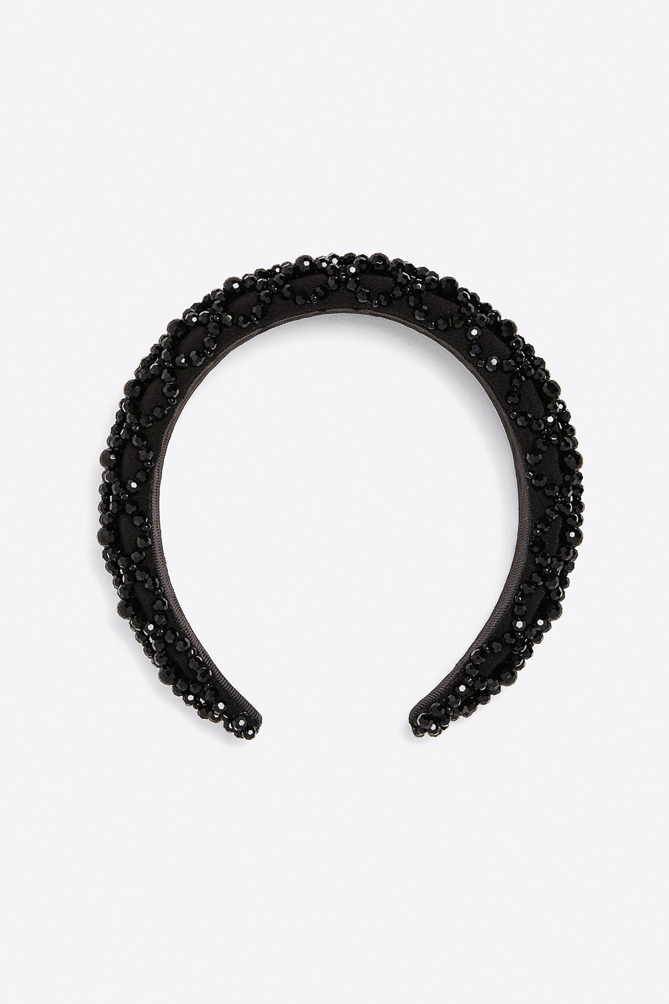ALERT ?: Kate’s $25 Beaded Zara Headband Is Back in Stock! – Royal Caffeine